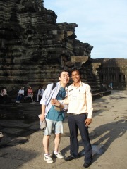 �g������