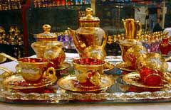 ���F�l�c�B�A���O���X